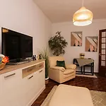 Apartman Charming 2br In Center Olhão